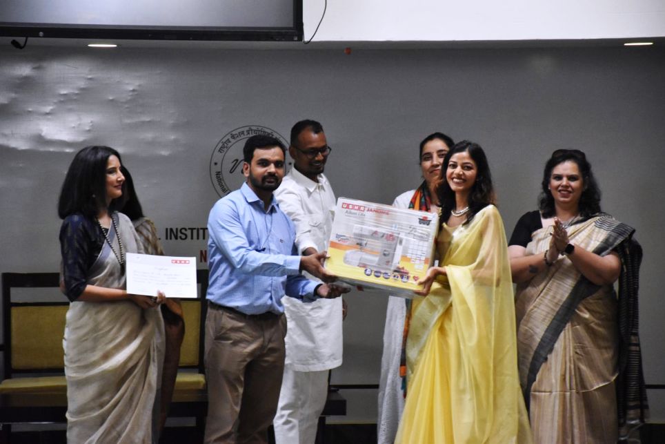 ‘Usha awards winner of NIFT ‘Best Garment Construction Award 2023’