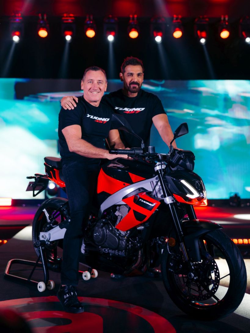 APRILIA TUONO 457 LAUNCHED IN INDIA BY BRAND AMBASSADOR JOHN ABRAHAM