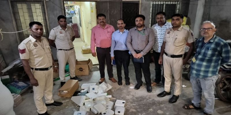 WMO of DoT Conducts Raid Against Illegal Signal Boosters in New Ashok Nagar, Delhi